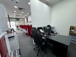 Sim Lim Square (D7), Retail #497996041